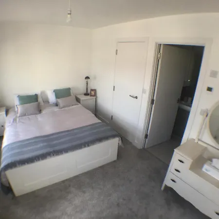 Rum i privatbostad Sussex Mews Homestay *
