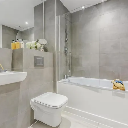 Sussex Mews Homestay Rum i privatbostad Bristol