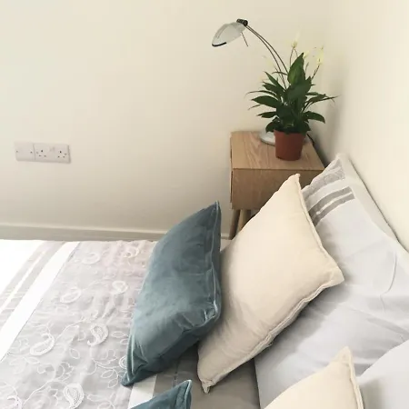 Sussex Mews Homestay * Bristol